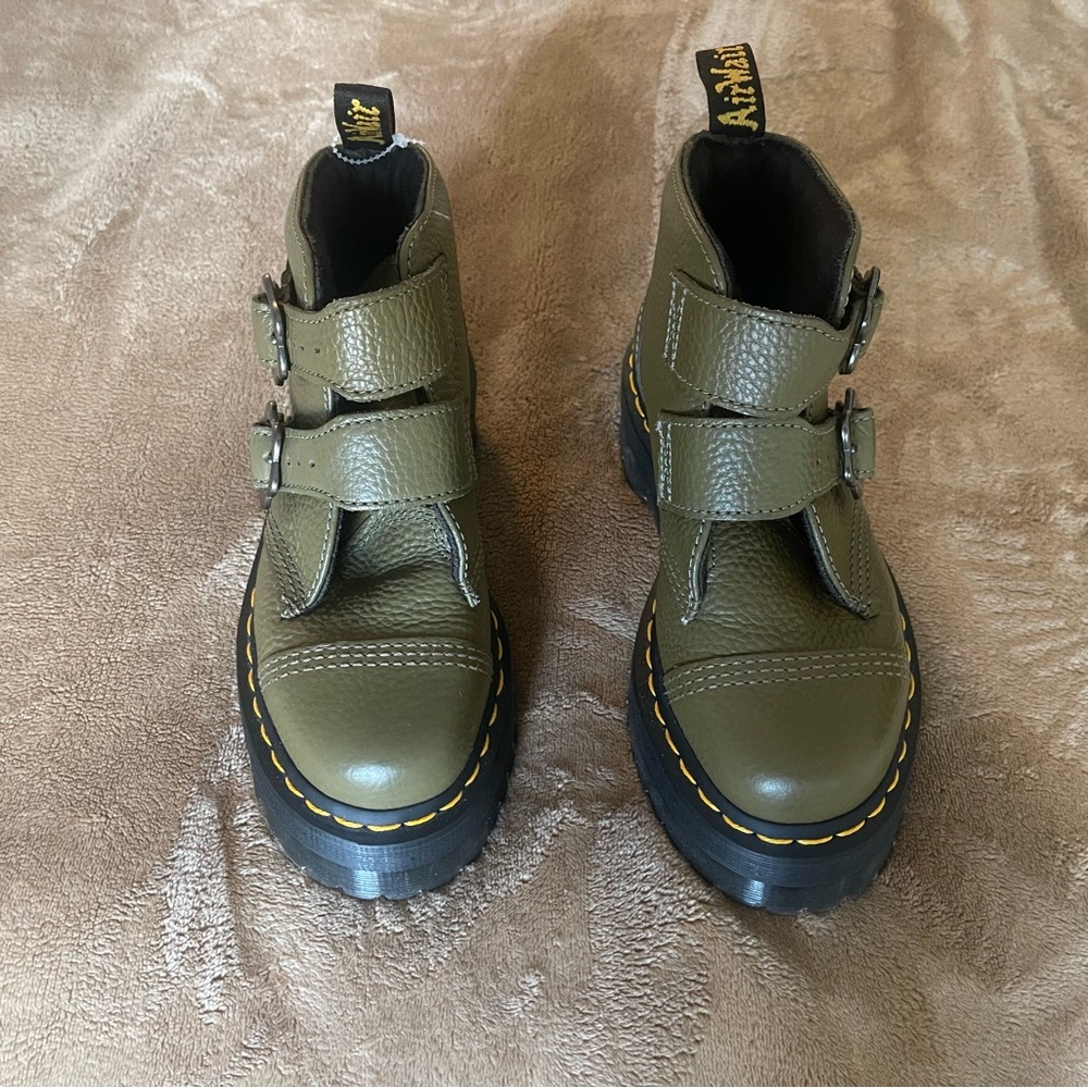 Dr. Martens Olive Green Leather Boots Size 6